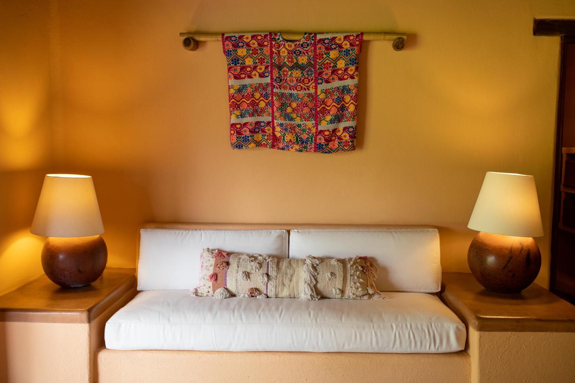 Puertas Paraiso Hotel Boutique ซีฮัวตาเนโค ภายนอก รูปภาพ
