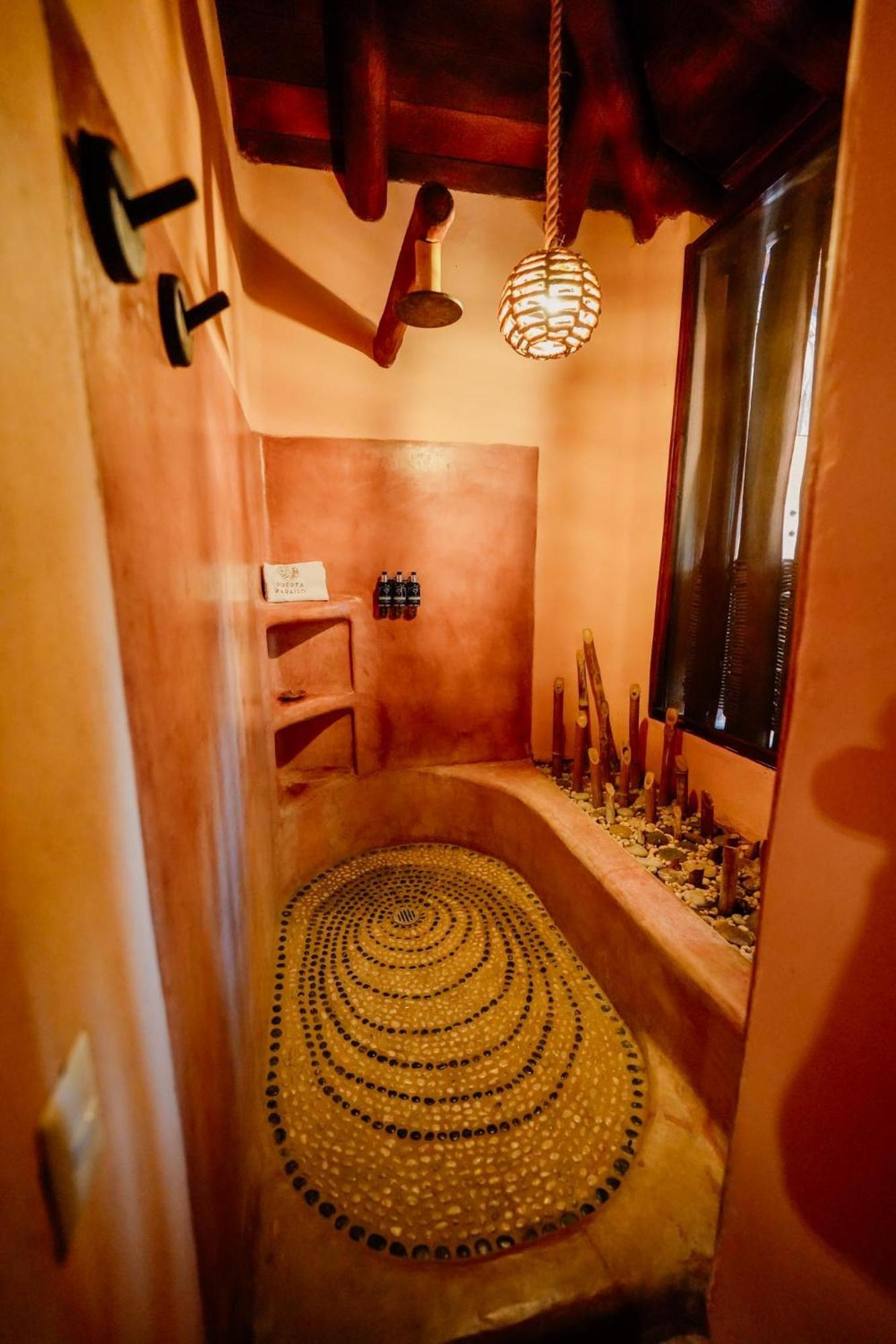 Puertas Paraiso Hotel Boutique ซีฮัวตาเนโค ภายนอก รูปภาพ